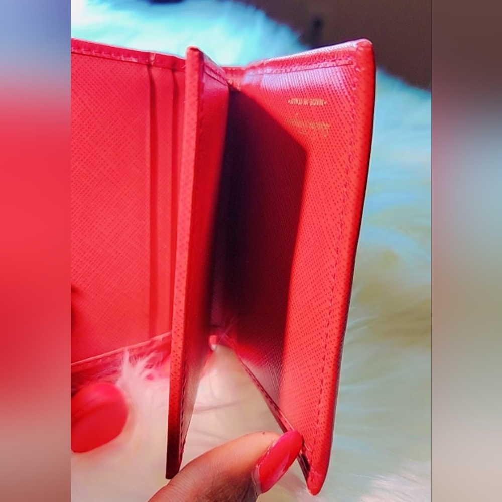 Salvatore Ferragamo Vara Wallet (1-13-A136) - Picture 6 of 16